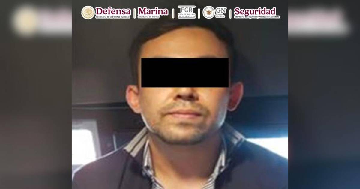 Arrestan en el AICM al principal operador financiero del CJNG