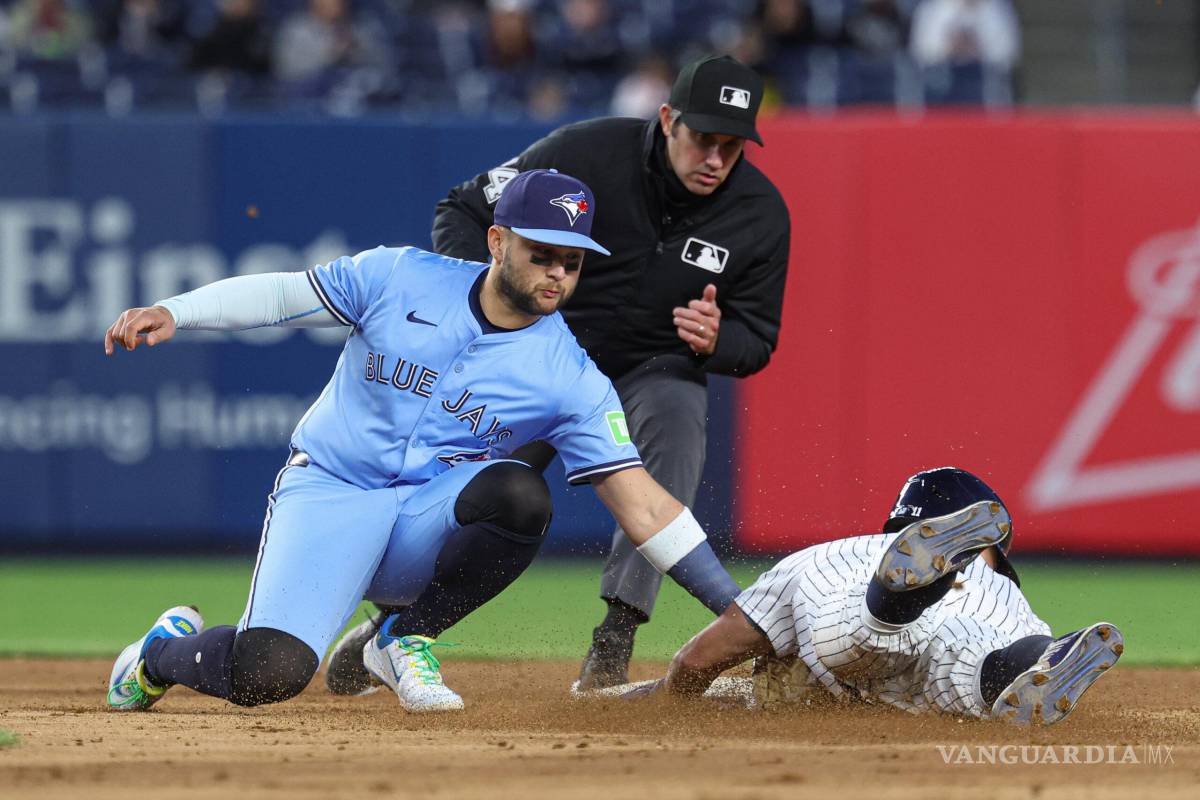 Yankees y Azulejos viven una encarnizada pelea por el mando de su división