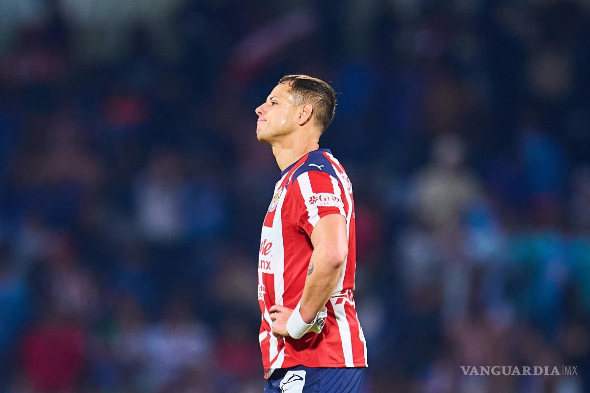 ¡La voló el ‘Chicharito’! Chivas queda eliminado tras dolorosa derrota ante Cruz Azul
