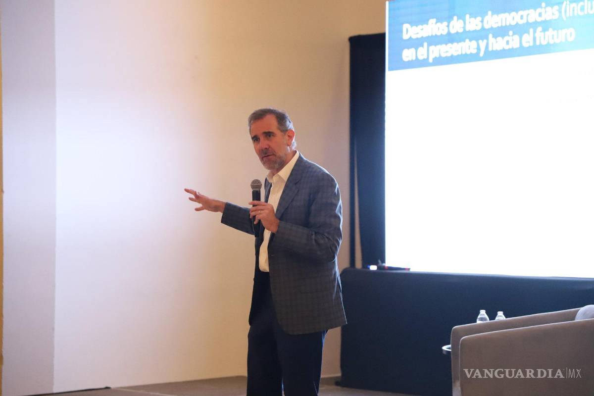 Córdova Vianello en Saltillo: ‘El Plan C es la ruta hacia las elecciones chafas y la regresión autoritaria’