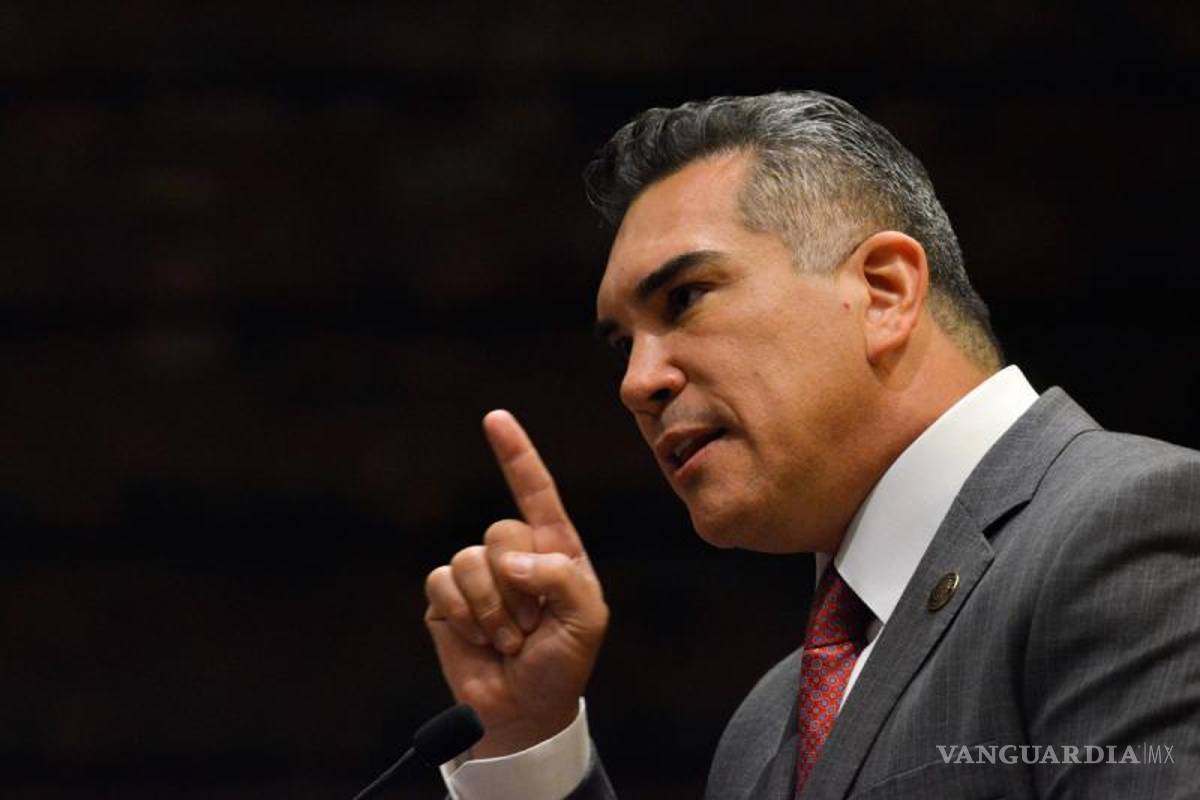 Ironiza diputado Arturo Ávila en mensajes relación entre ‘Alito’ Moreno y Rubén Moreira