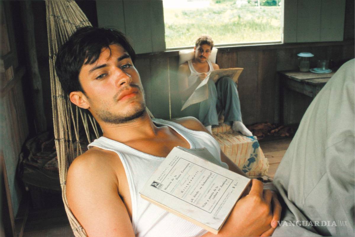 $!Salma Hayek y Gael García Bernal han demostrado que la dislexia no se supera: se transforma en arte y autenticidad.