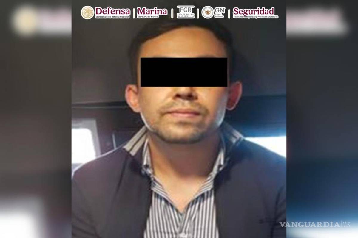 Arrestan en el AICM al principal operador financiero del CJNG