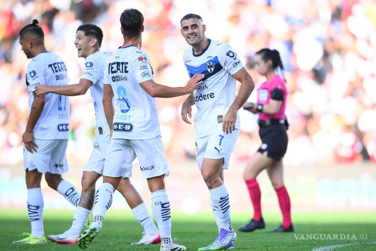 Rayados vence a Gallos y se consolida como líder absoluto del Apertura 2025