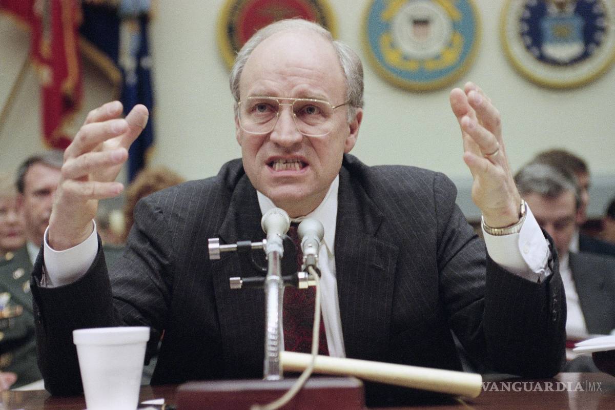 $!Dick Cheney, intervino en el Capitolio en Washington el 7 de febrero de 1991, durante su comparecencia ante el Comité de Servicios Armados del Senado