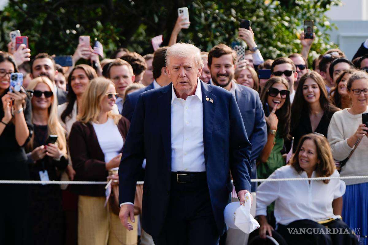 Está cerca el cierre del gobierno, líderes del Congreso acuden a la Casa Blanca