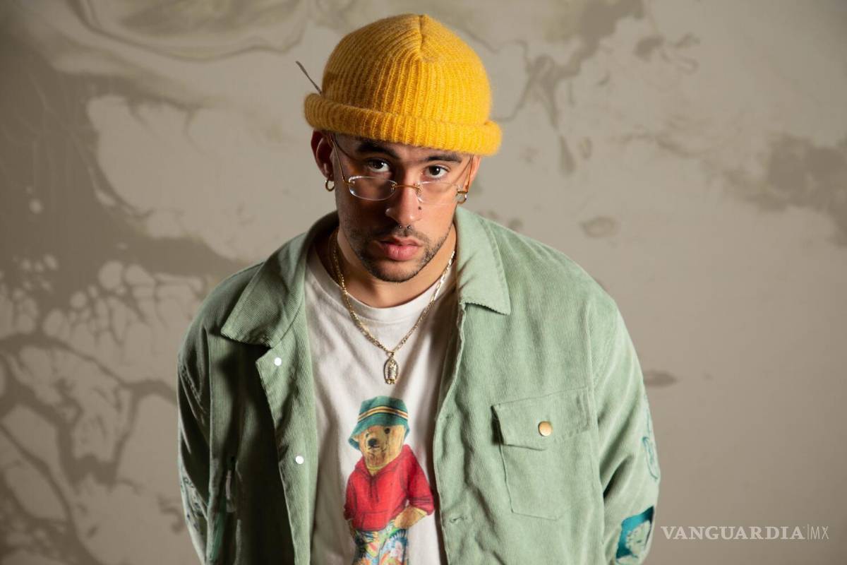 Llega Bad Bunny de colado a despedida de soltera en Puerto Rico y le da a la novia su ‘regalote’