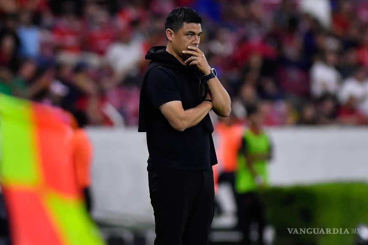 Crisis de técnicos mexicanos: solo tres permanecen en el Apertura 2025 tras la renuncia de Gonzalo Pineda