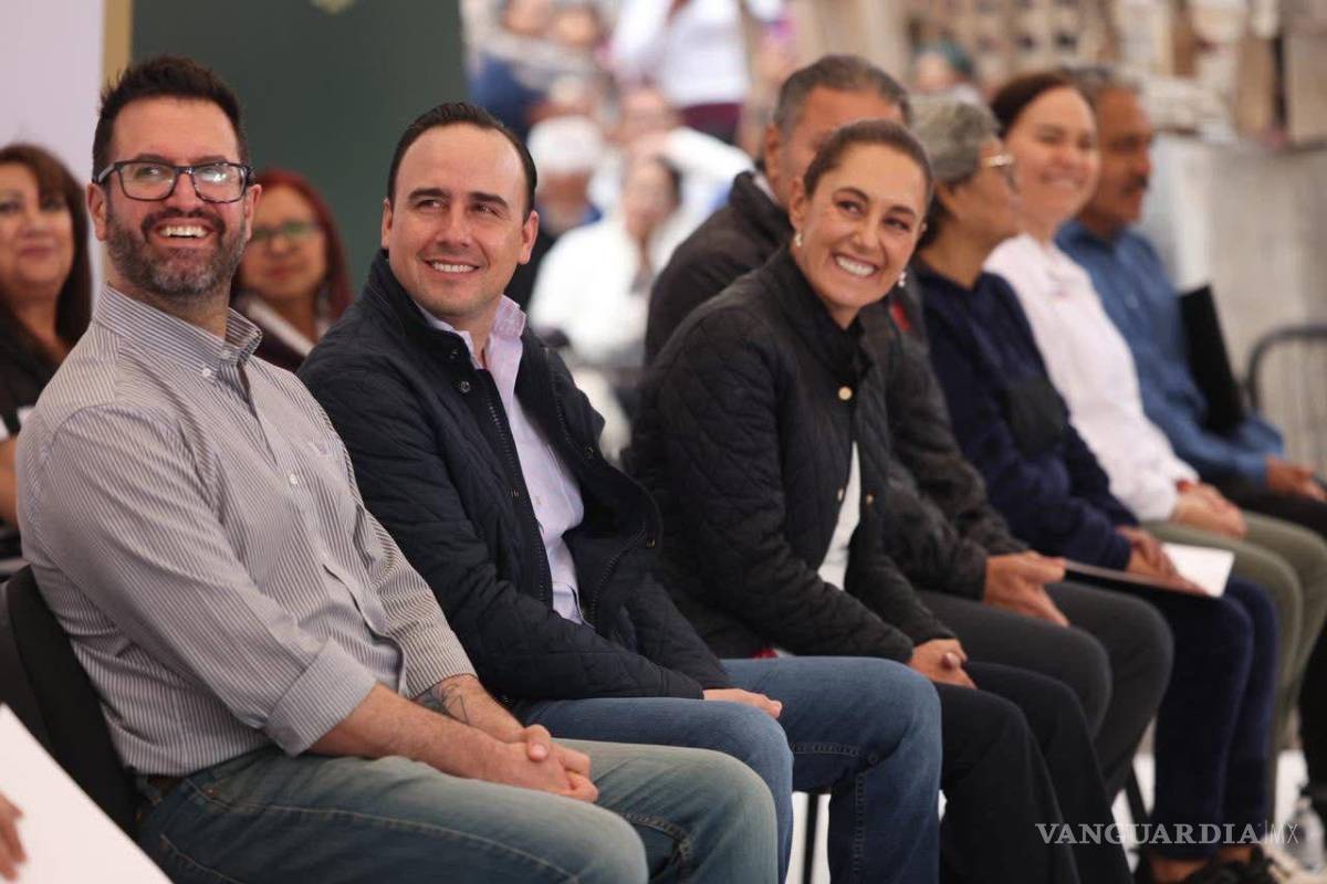 $!La presidenta Claudia Sheinbaum Pardo visitó Monclova y pidió que la subasta de AHMSA priorice los derechos laborales.