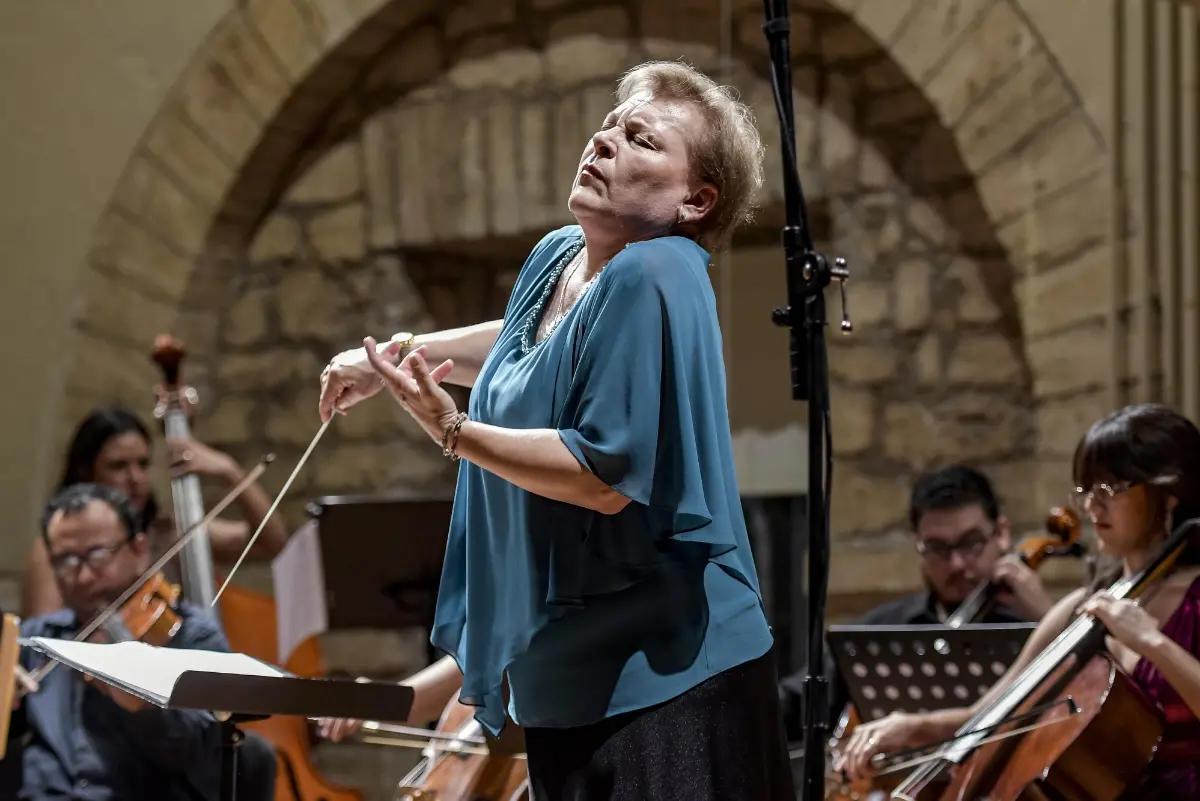 ¿Qué es la música?: Conoce a Natalia Riazanova, directora de la Orquesta Metropolitana de Saltillo