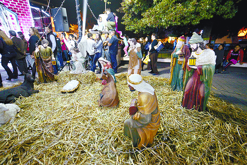 Roban en Ramos Arizpe la mecedora de Santa Claus