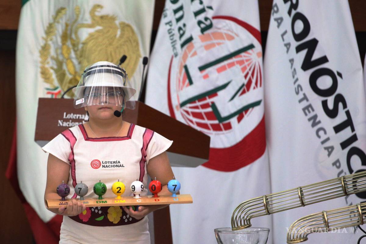 Pusieron toda su esperanza en la rifa de avión presidencial