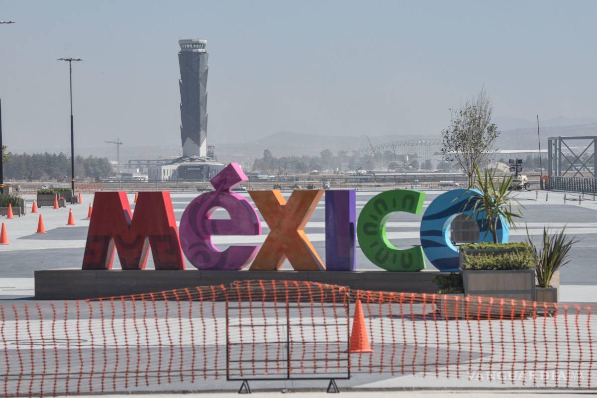 Dos generales luchan por el control de la construcción del aeropuerto Felipe Ángeles de AMLO