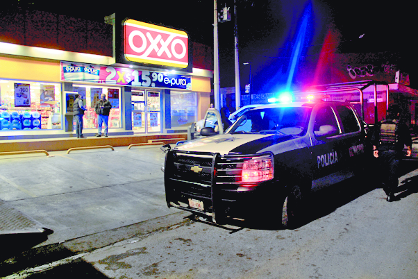 Violento asalto a un Oxxo, no hay detenidos