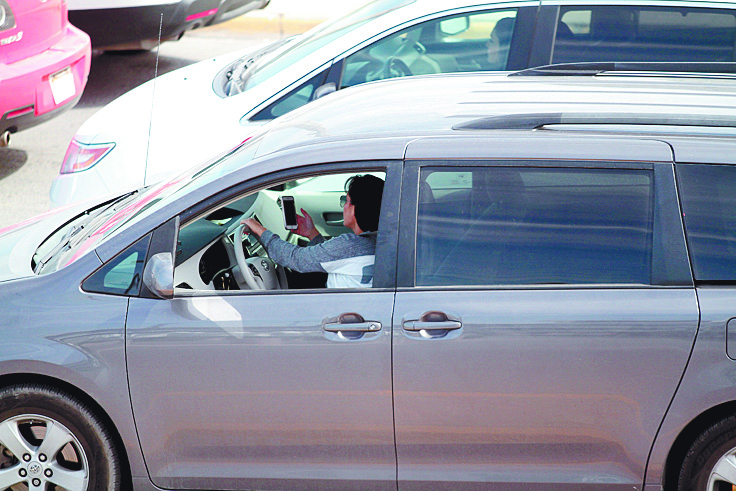 Muy pocas infracciones en Saltillo para conductores que 'textean'