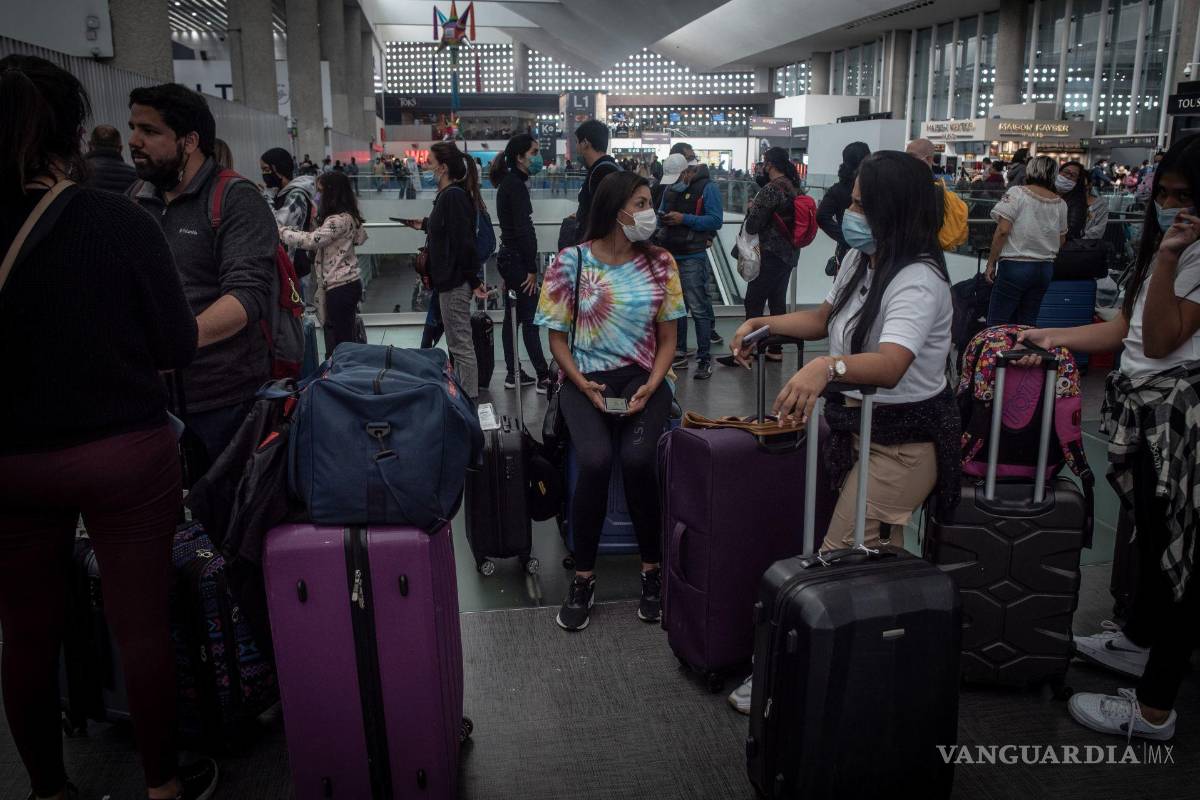 Cancelan 260 vuelos en el país por contagios COVID en sólo 5 días; Profeco registra los casos