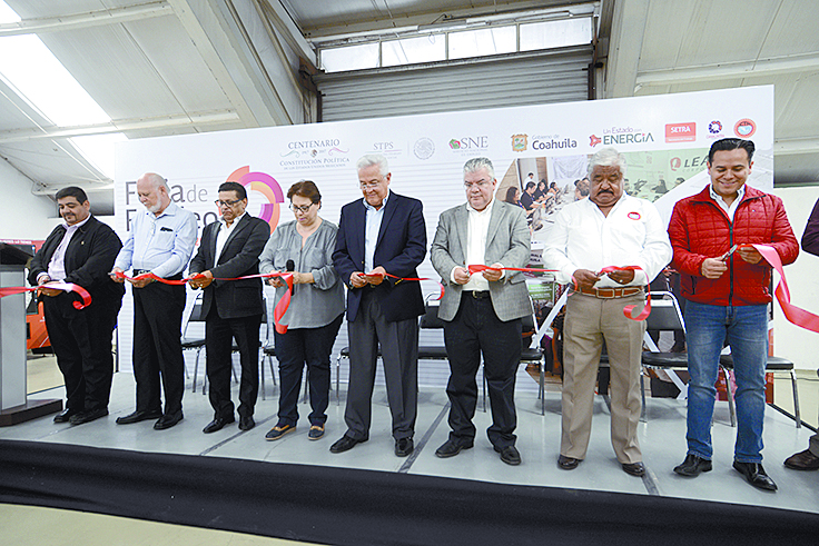 Supera en feria de empleo número de vacantes al de solicitantes