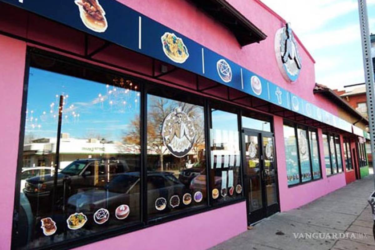 $!Murió por intentar comer una dona gigante