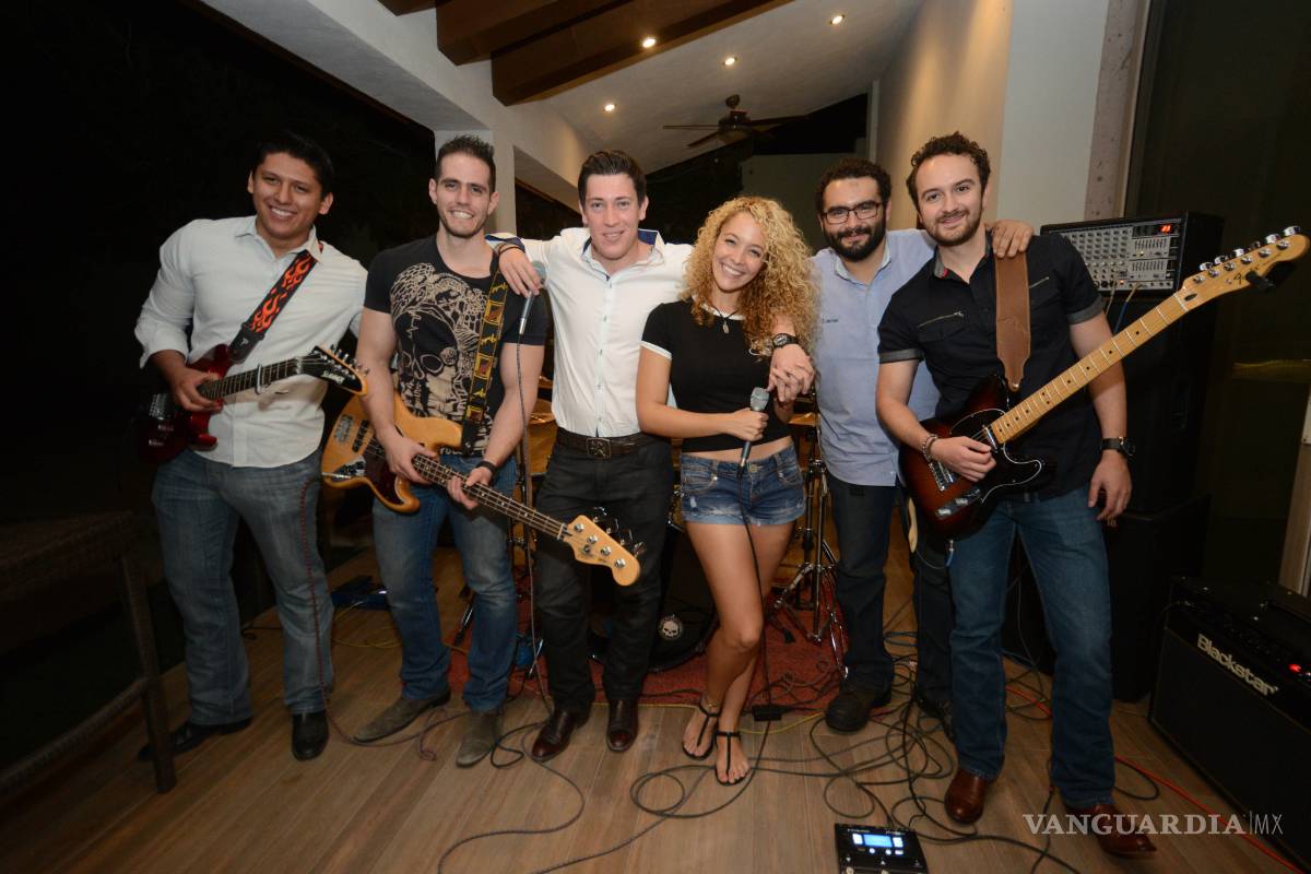 Los Cuellos Rojos, al ritmo del country