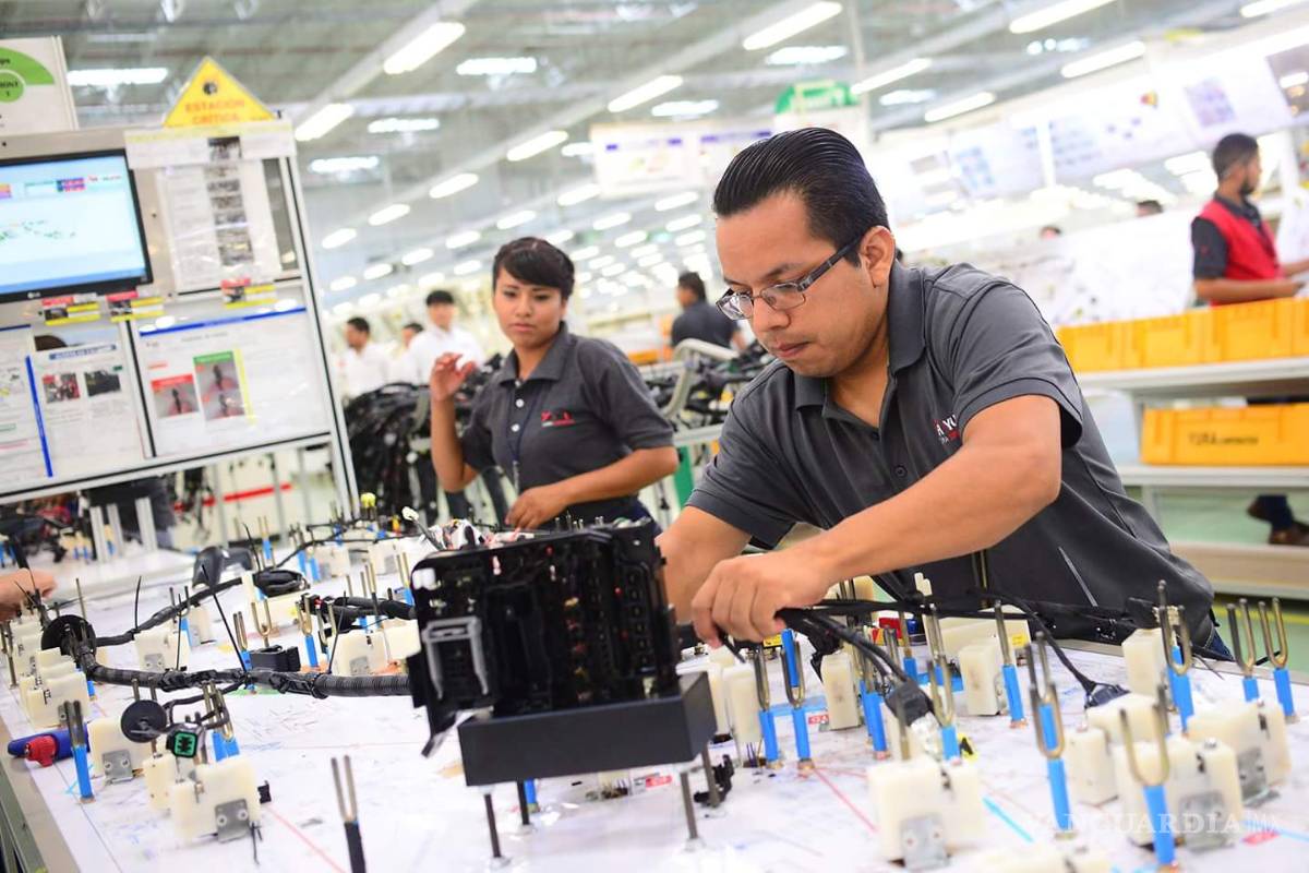 Inauguran planta de Yura en Torreón