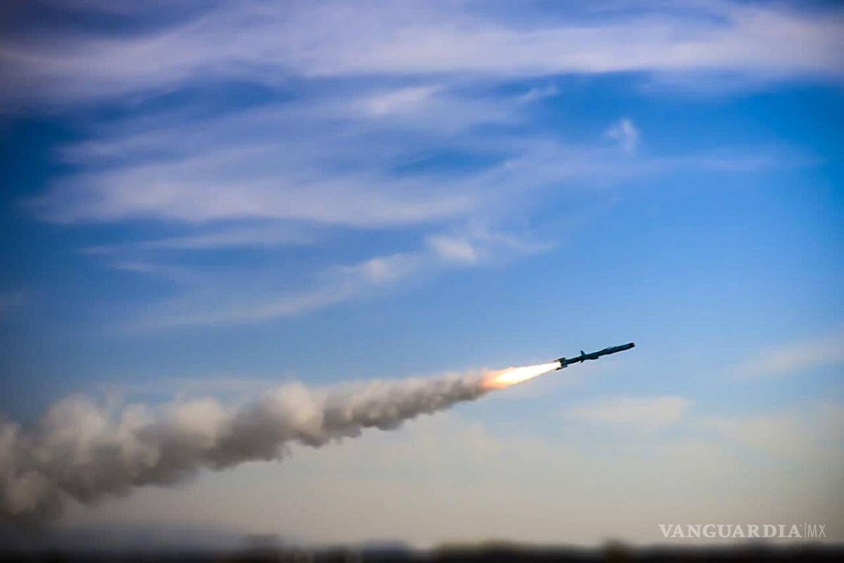 Irán prueba un misil con alcance superior a la longitud del golfo Pérsico
