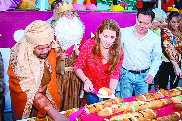 Unos partían la rosca, otros saqueaban comercios