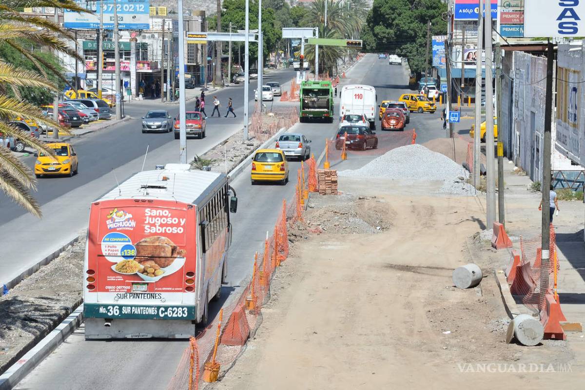 Metrobús: entre atrasos y promesas, dice líder panista