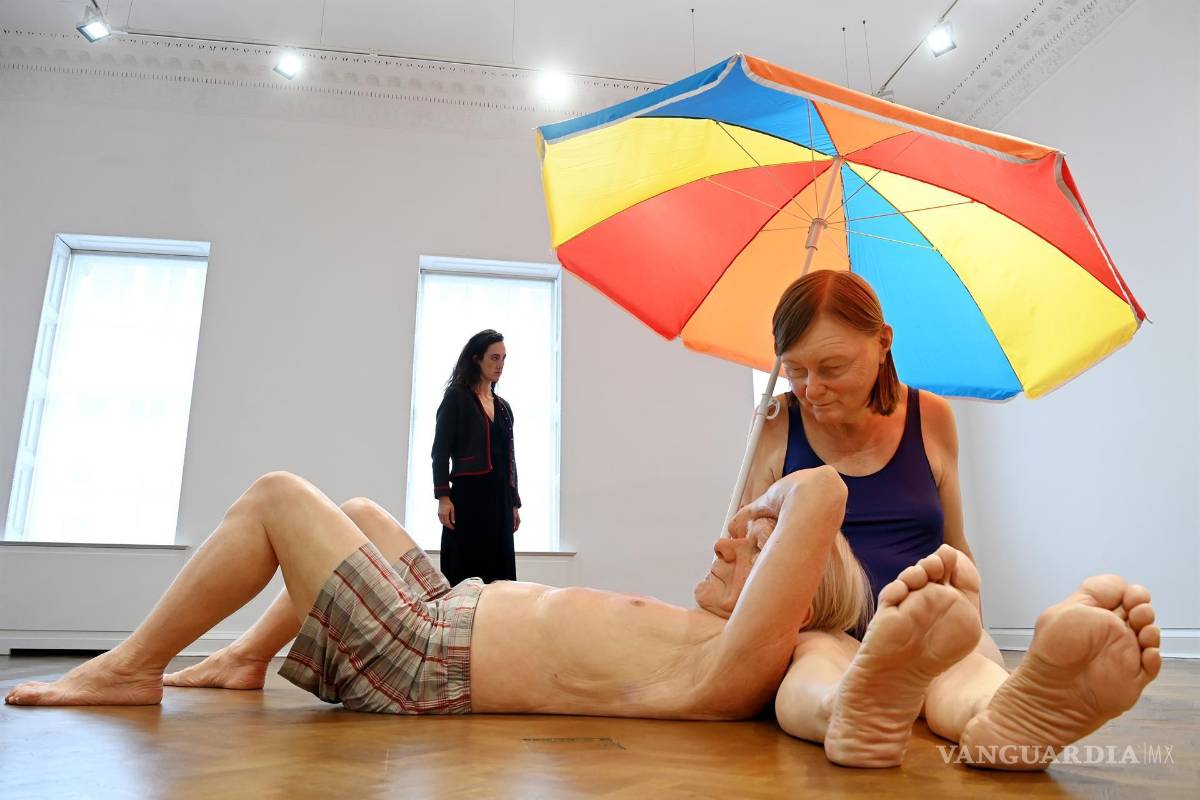 “Ron Mueck: 25 años de escultura”, un retrato de la sociedad en fotografías
