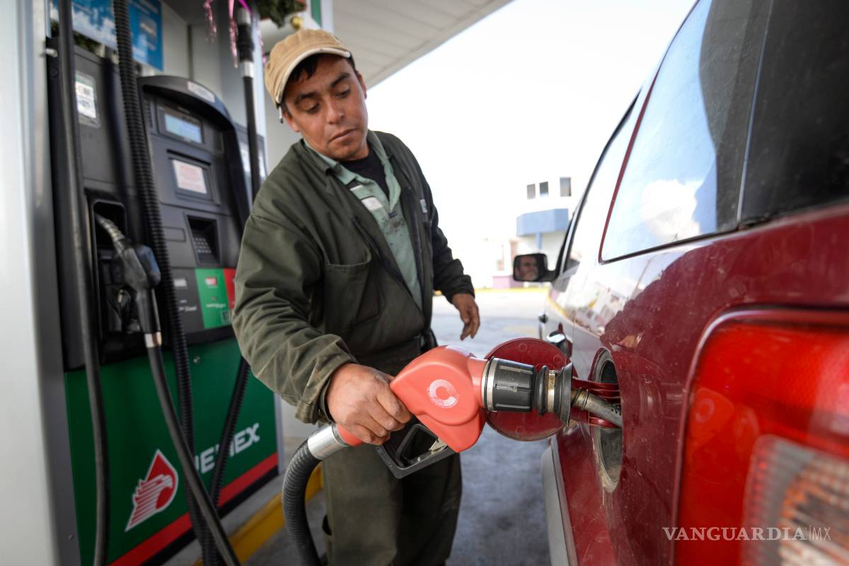 Dólar y gasolinas llevarán a la inflación arriba de 4%