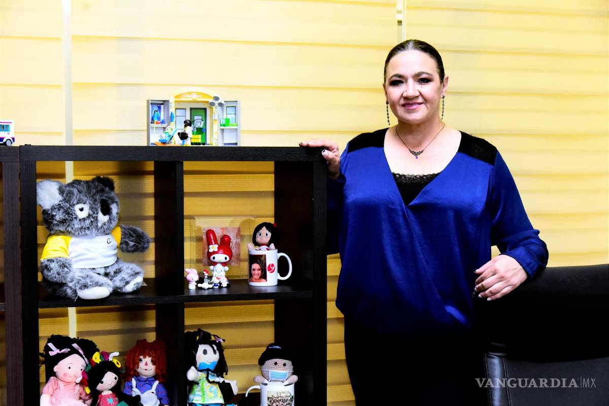 $!“Me dijeron que no iba a poder”: doctora saltillense que realizó una cirugía única en México