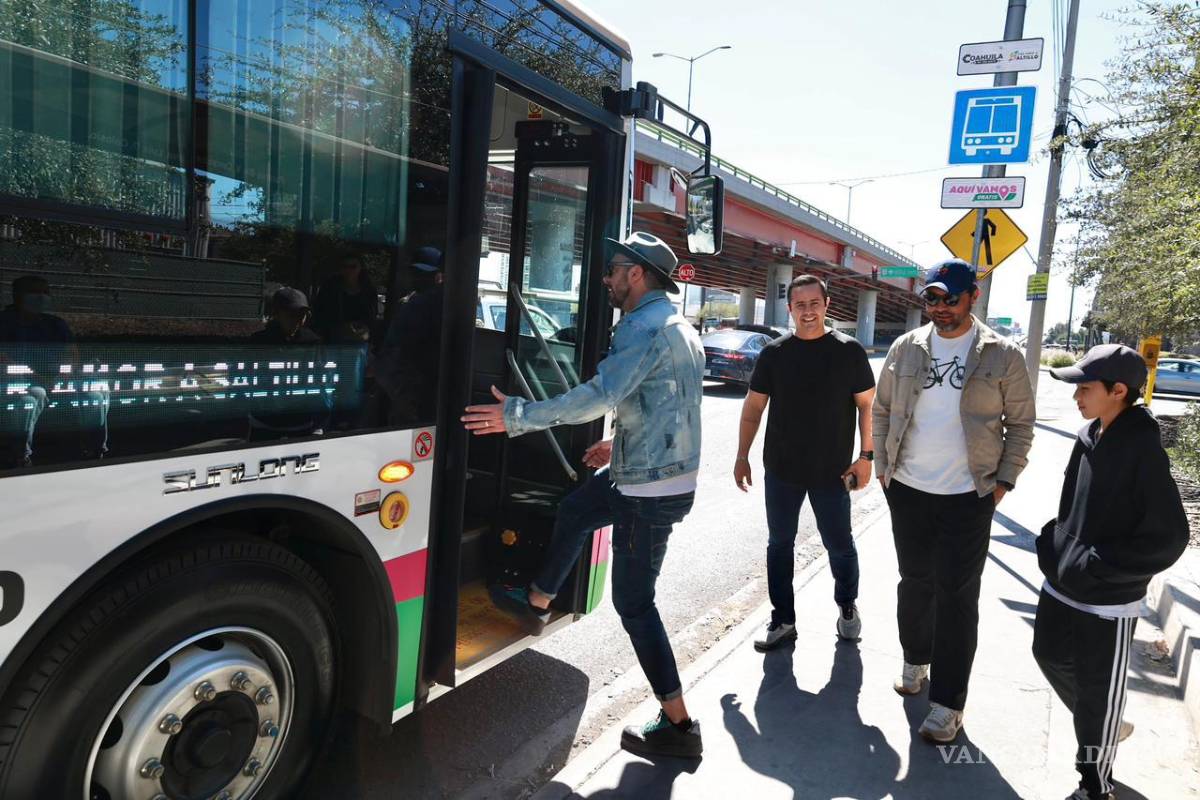 $!El presentador subrayó que el servicio puede fomentar una sociedad más activa y con cultura del transporte.