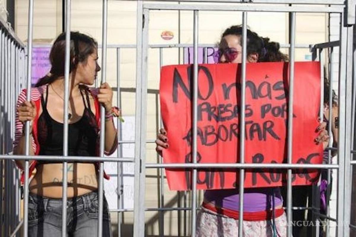 En México hay cientos de presas por aborto; 18 estados aún lo criminalizan