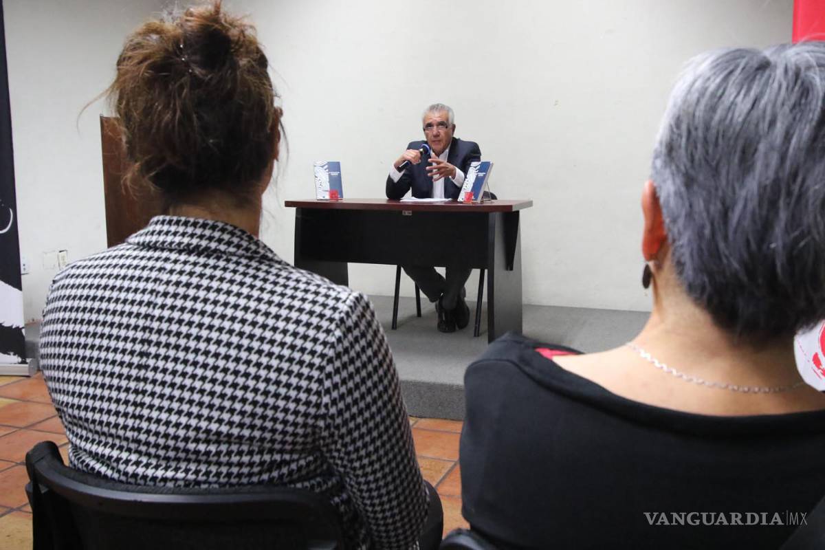 Recopilan parte de la obra de Héctor Cabello