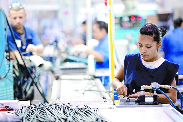 Se estanca empleo en sector manufacturero en los últimos meses en México