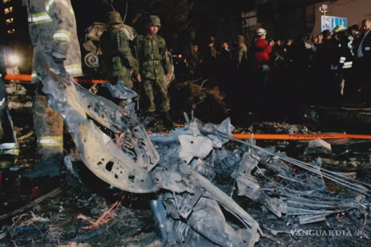 Revelan fotos inéditas del avionazo de Juan Camilo Mouriño, ex titular de la Segob