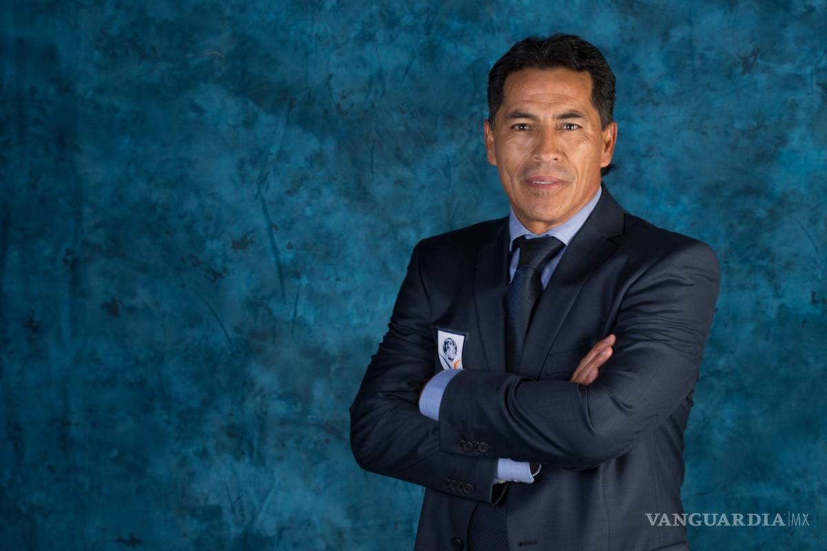 Benjamín Galindo sale con éxito de quirófano, su vida aún corre peligro