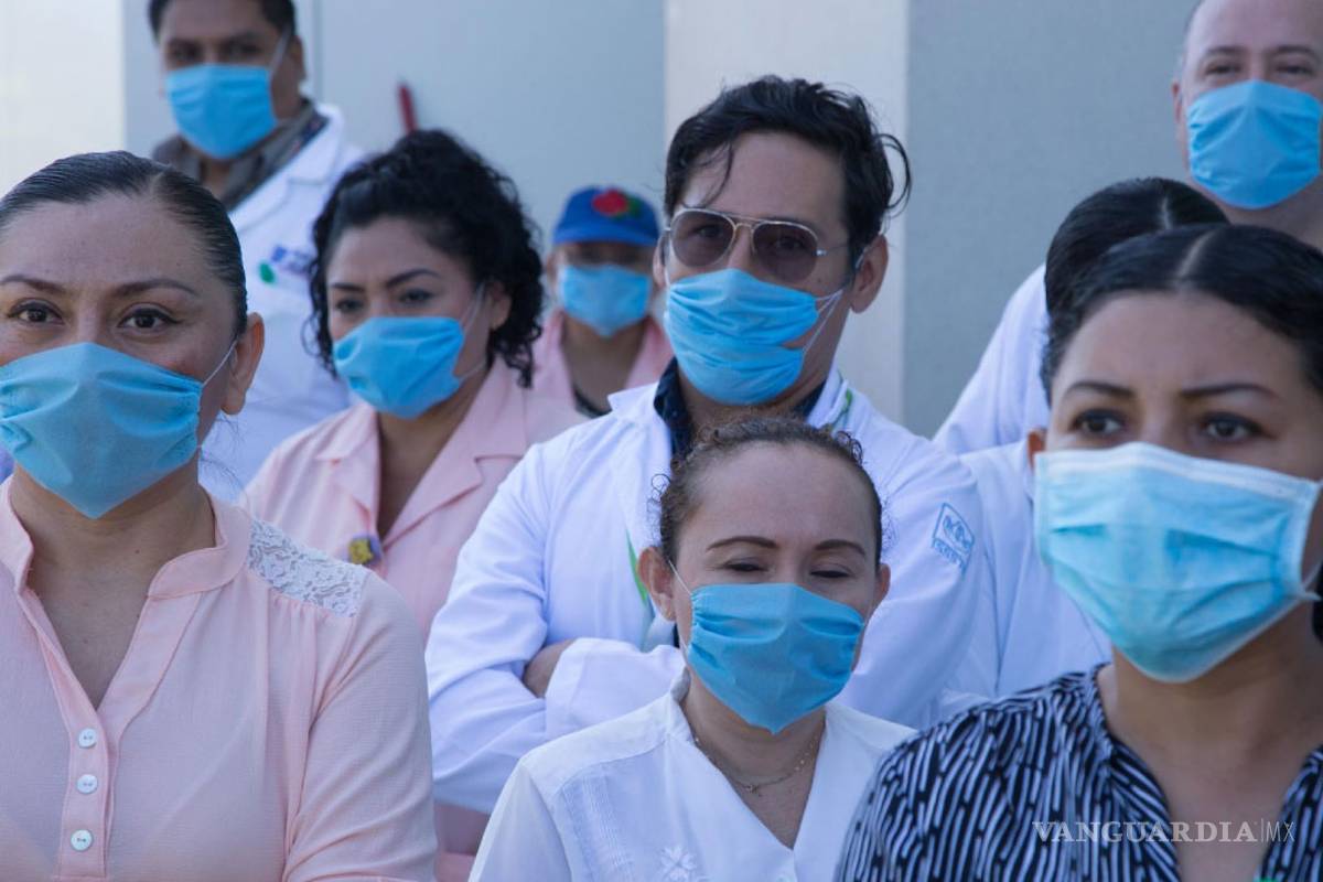 IMSS niega que se obligue a laborar sin equipo de protección