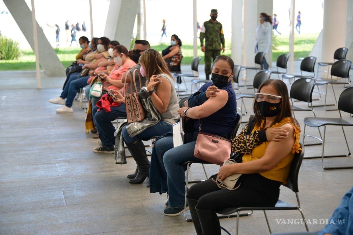 Preocupa a profes embarazadas de Saltillo volver a clases; aún sin vacuna