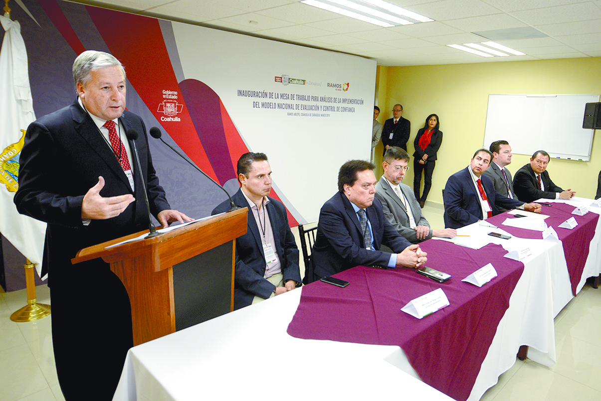 Analizan modelo nacional de control y confianza