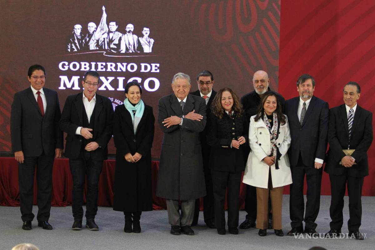 Advierte AMLO que sancionaría a Sanjuana Martínez, directora de Notimex, si se comprueban injusticias en despidos