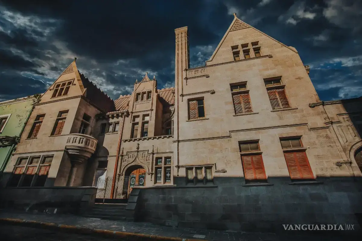 Anuncian a los seleccionados de la primera generación del Centro de Escritores de Saltillo