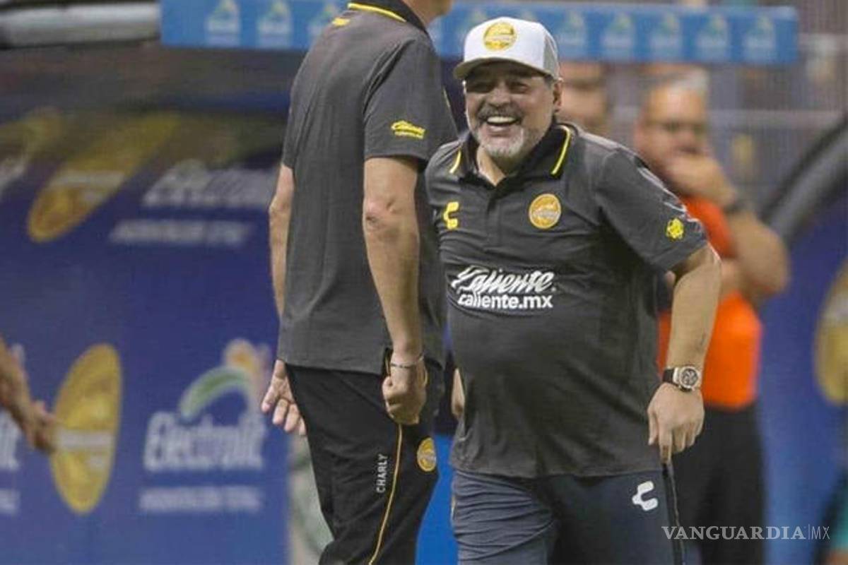 El exfutbolista del América que aprovechó su amistad con Maradona para obtener dinero