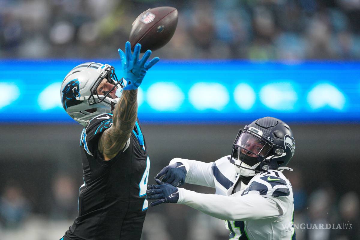 Panthers caen ante Seahawks y aplazan definición de la NFC Sur en la Semana 18