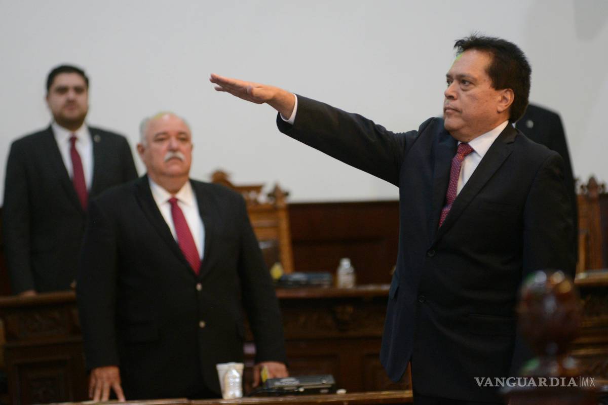 Gerardo Márquez toma protesta como Fiscal General de Coahuila