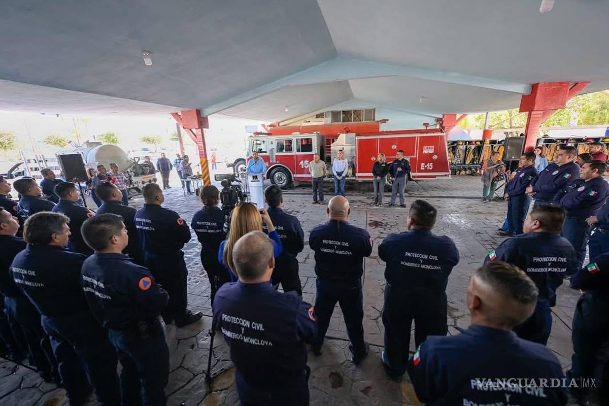 Equipan a bomberos de Monclova para mejorar las atenciones a la ciudadanía