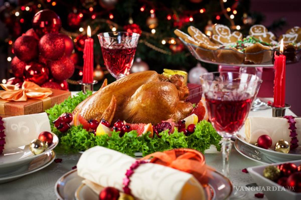 Cena navideña saldrá 20 por ciento más cara a los regios