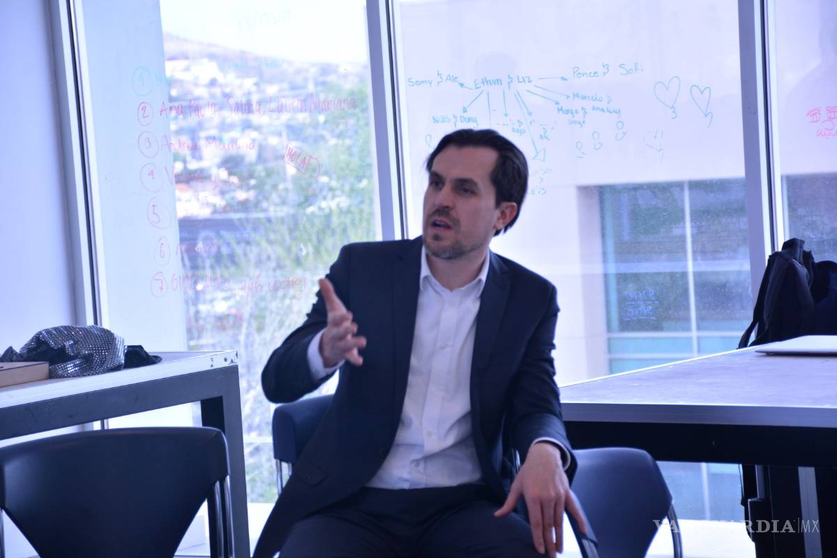 Zaha Hadid Architects donde trabaja el mexicano Edgar Payán, diseña un estadio para el mundial de Qatar