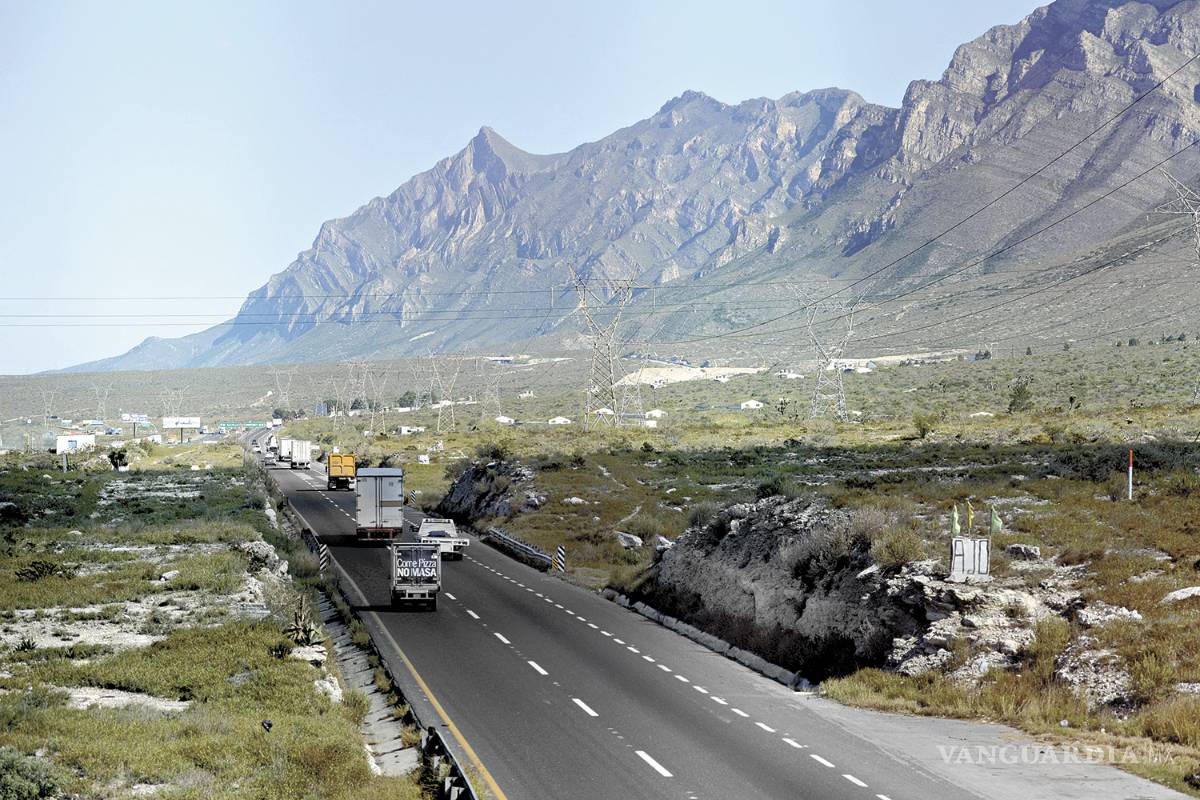 'Congela' SCT proyectos carreteros para Saltillo