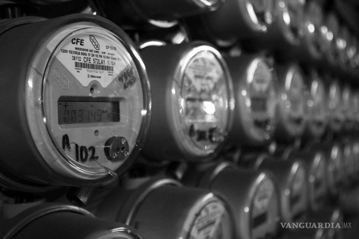 CFE aconseja no usar lavadora para ahorrar energía y usuarios de redes se burlan