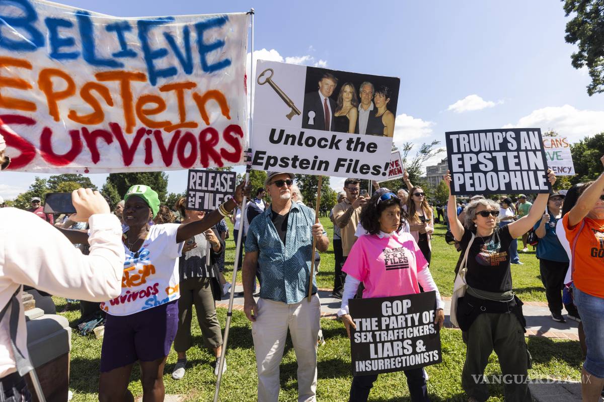 El ‘libro de cumpleaños’ de Epstein es un tributo a sus actos lascivos